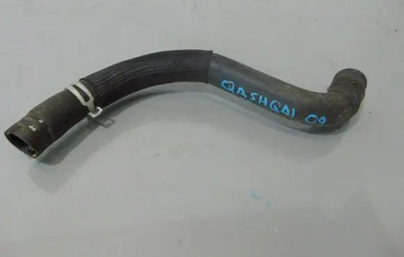 Nissan Qashqai Engine coolant pipe/hose