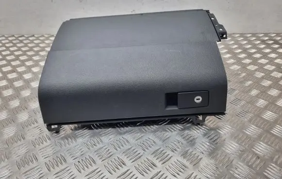 Volkswagen Touran I Glove box 1T1857101A