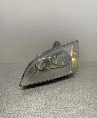 Ford Focus Headlight/headlamp 4M5113W030AE 075G1 0178