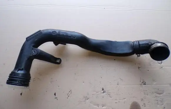 Audi A4 S4 B6 8E 8H Intercooler hose/pipe 8E0145762