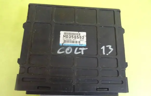Mitsubishi Colt Engine control unit/module MD356552