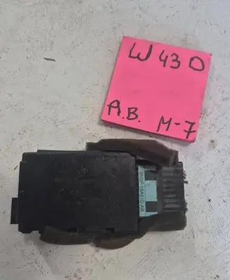 Ford Scorpio Radio/CD/DVD/GPS head unit 95GP18A810AB
