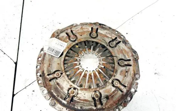 Volkswagen PASSAT B5 Pressure plate 