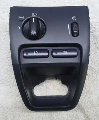 Volvo XC90 Light switch 30739302