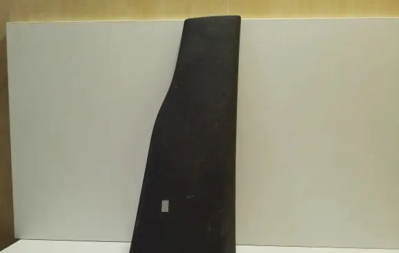 (B) pillar trim (bottom)