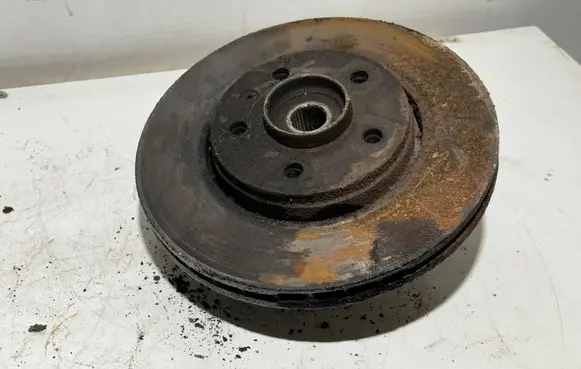 Renault Trafic II (X83) Front wheel hub