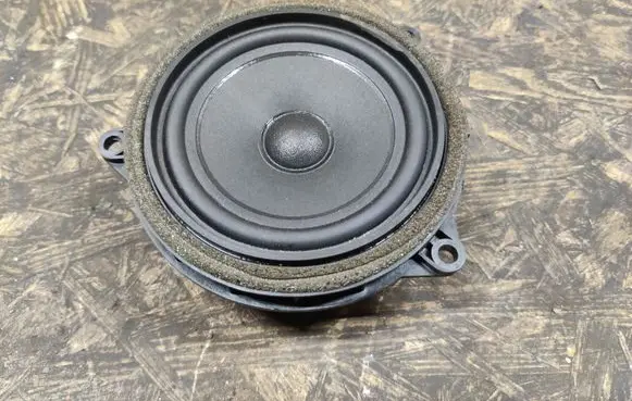 BMW 2 F46 Rear door speaker 9281896
