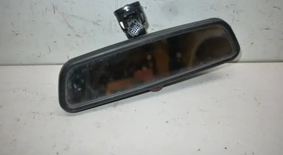 Rear view mirror (interior)