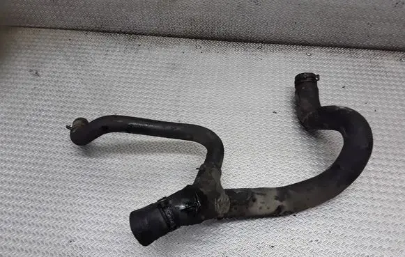 Ford Mondeo Mk III Engine coolant pipe/hose