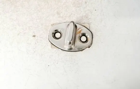 Audi Q3 8U Front door lock loop/hook striker 