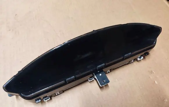 Honda Civic Speedometer (instrument cluster) 78100SNBG100 HR0363103