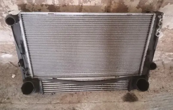 BMW 1 E81 E87 Radiator set 7801993