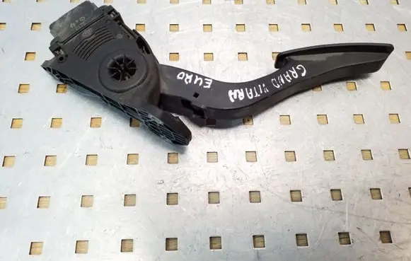 Suzuki Grand Vitara II Accelerator throttle pedal 590065J00 6PV00907400