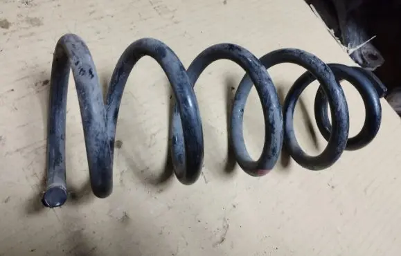 Acura RDX II Rear coil spring