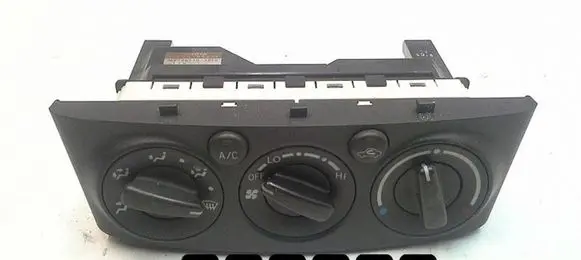Toyota Avensis T220 Climate control unit 55900-05221