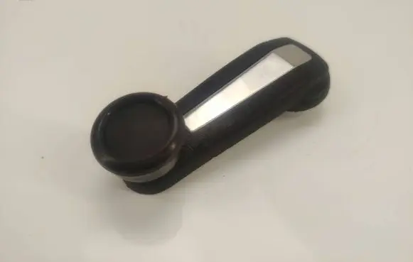 BMW 5 E28 Front door window winding handle 51321875839