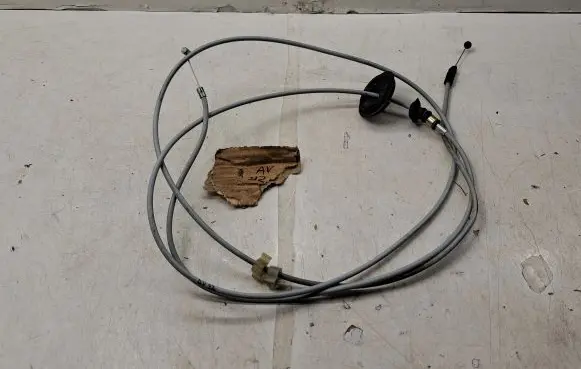 Toyota Avensis T250 Engine bonnet/hood lock release cable 5363005040