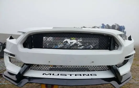 Ford Mustang VI Front bumper