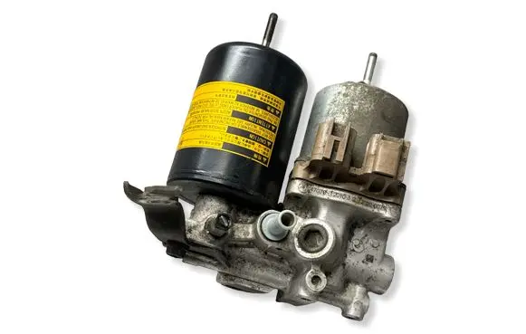 Toyota Auris E180 Brake booster 4707012010