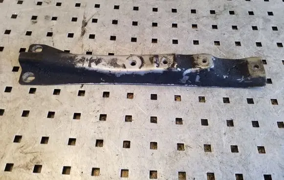 Mitsubishi L200 Top upper radiator support slam panel