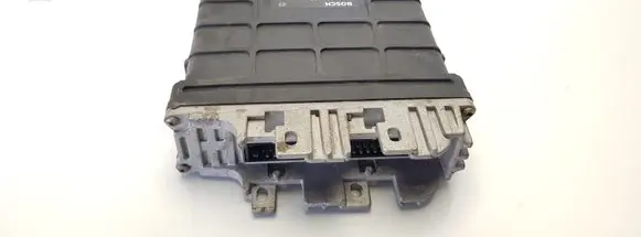 Volkswagen Golf III Engine control unit/module 030906026C 0261200257