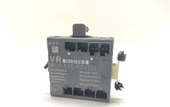 Mercedes-Benz C W204 Door control unit/module A2129004302 A2128203626 A2129028101