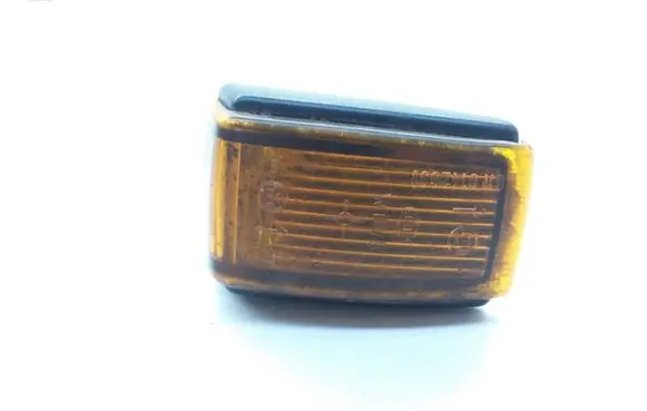 Volvo 940 Front fender indicator light 6R0142631