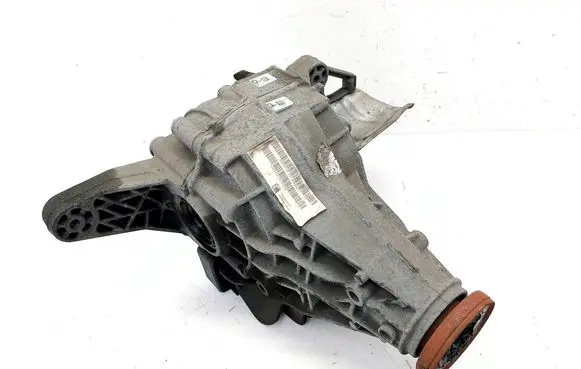 Porsche Macan (95B) Rear differential 95B525015F
