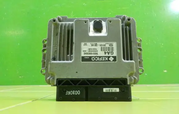 KIA Ceed Engine control unit/module 391292B140 ZP27