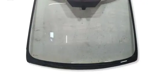 Ford Focus Front windscreen/windshield window 