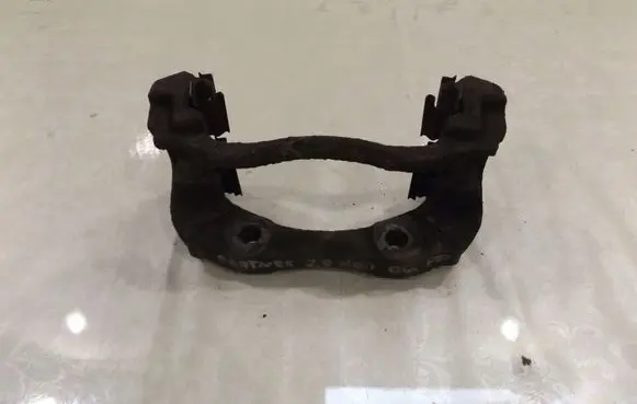 Peugeot Partner Front Brake Caliper Pad/Carrier 
