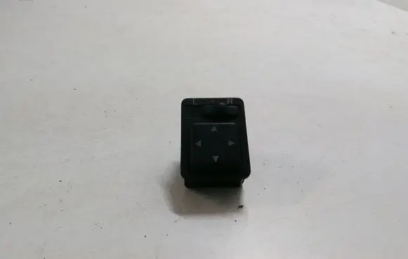 Toyota Avensis T220 Wing mirror switch 98903221000