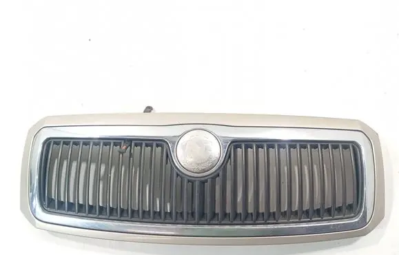 Skoda Fabia Mk1 (6Y) Front grill 02011175130001 6Y0853668B