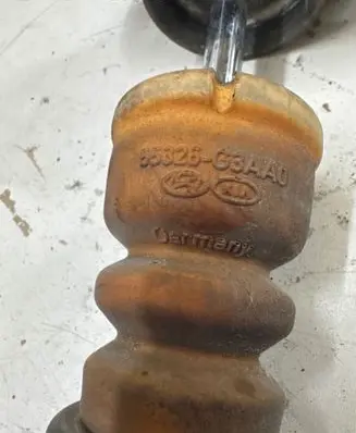 Hyundai i30 Rear shock absorber/damper 55300G40B0 134520