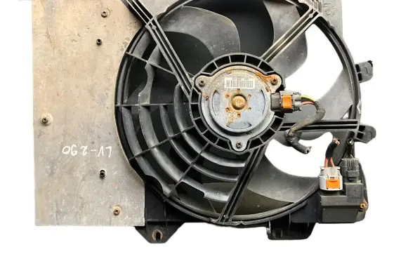 Citroen C3 Picasso Electric radiator cooling fan 9682895680
