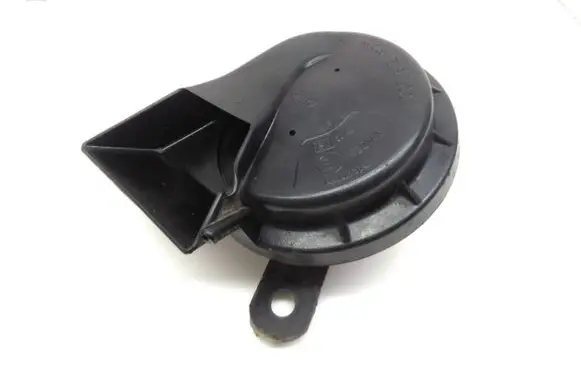 Mercedes-Benz E W210 Horn signal E10020043