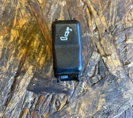 Mercedes-Benz E W124 Seat control switch 1248202610 501170