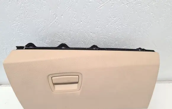 BMW 5 F10 F11 Glove box 9166683 9173907