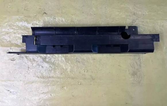 Mercedes-Benz C W204 Other trunk/boot trim element A2048490303