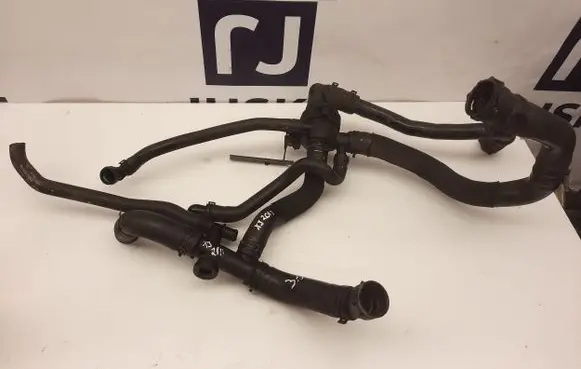 Jaguar XJ X351 Engine coolant pipe/hose 9X238A586AD