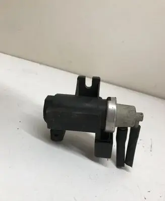 KIA Carens II Turbo solenoid valve 01T295