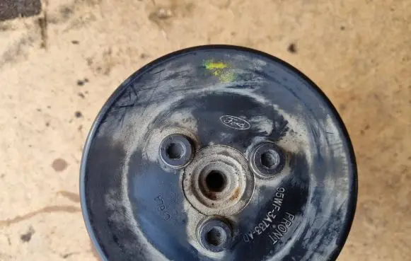 Ford Galaxy Power steering pump