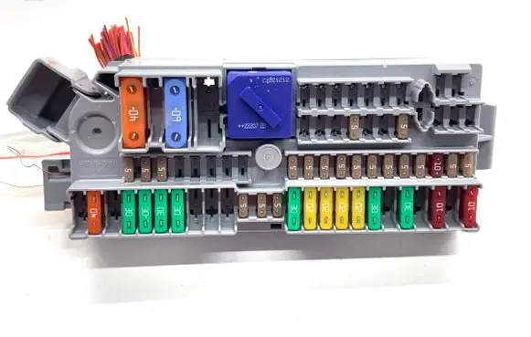 BMW 5 G30 G31 G38 Fuse box set 9350313
