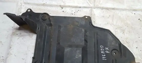 Engine splash shield/under tray