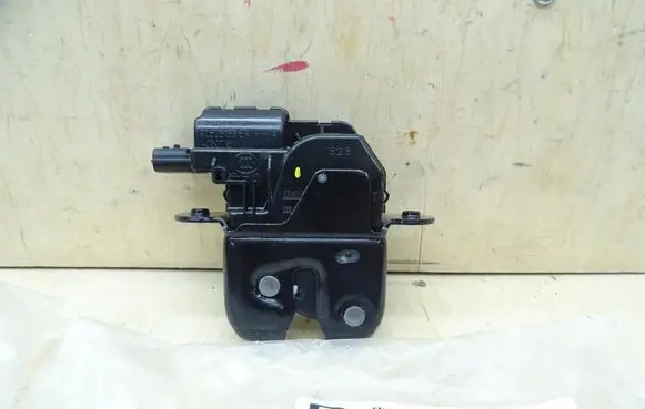 Tailgate/trunk/boot lock/catch/latch
