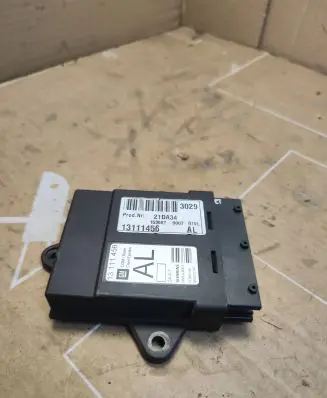 Opel Vectra C Door control unit/module 13111456 21DA34 15368700