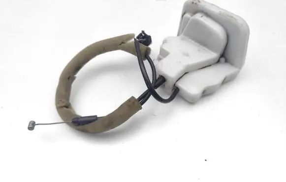 Renault Master III Rear door lock