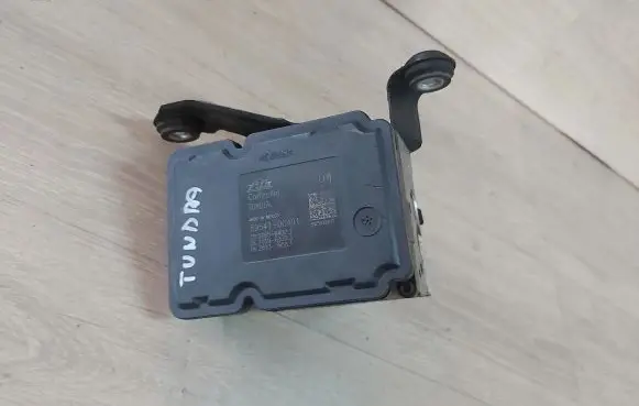 Toyota Tundra II ABS control unit/module 89541-0C491