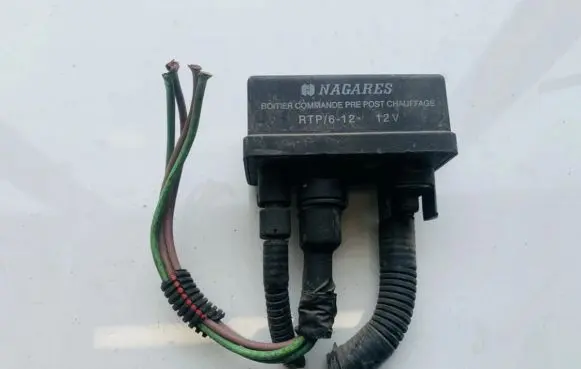 Volvo S40, V40 Glow plug pre-heat relay 7700107794 rtp612