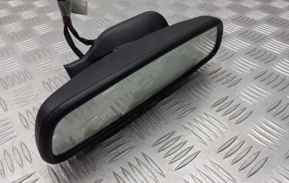 Toyota Avensis T250 Rearview mirror trim E11015626